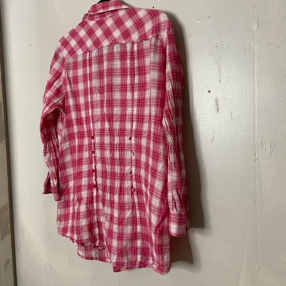 Sundance Women’s Size Large Red White Plaid Button Up Shirt - Picture 5 of 10